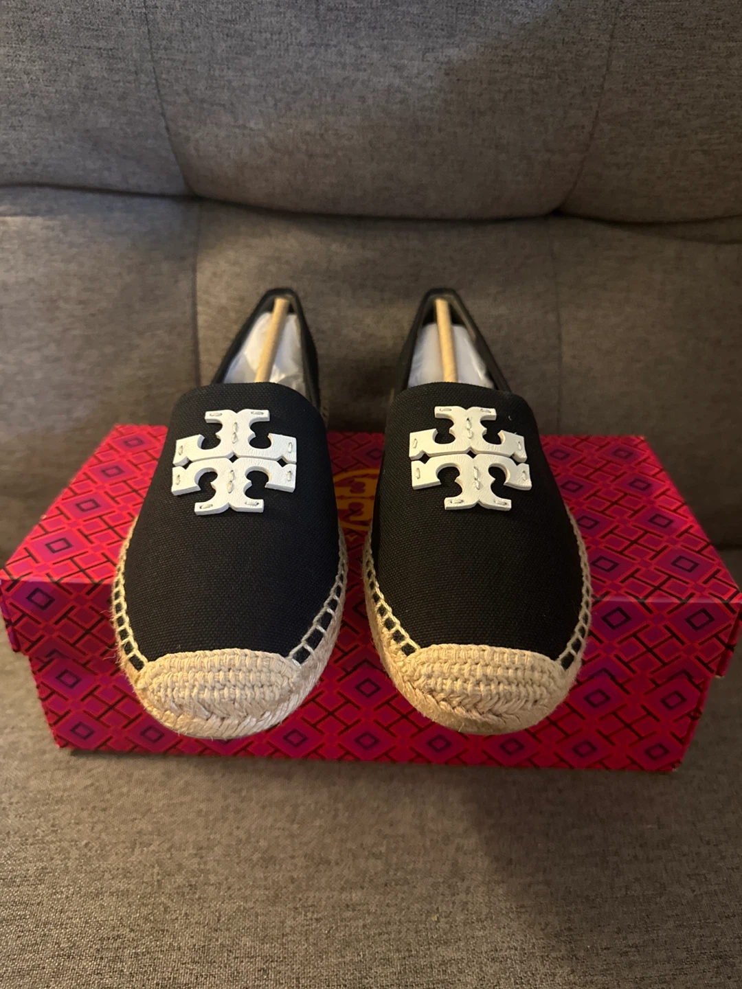 New Tory Burch Espadrille Slip-On Shoes, Black, Size 8 - photo 4