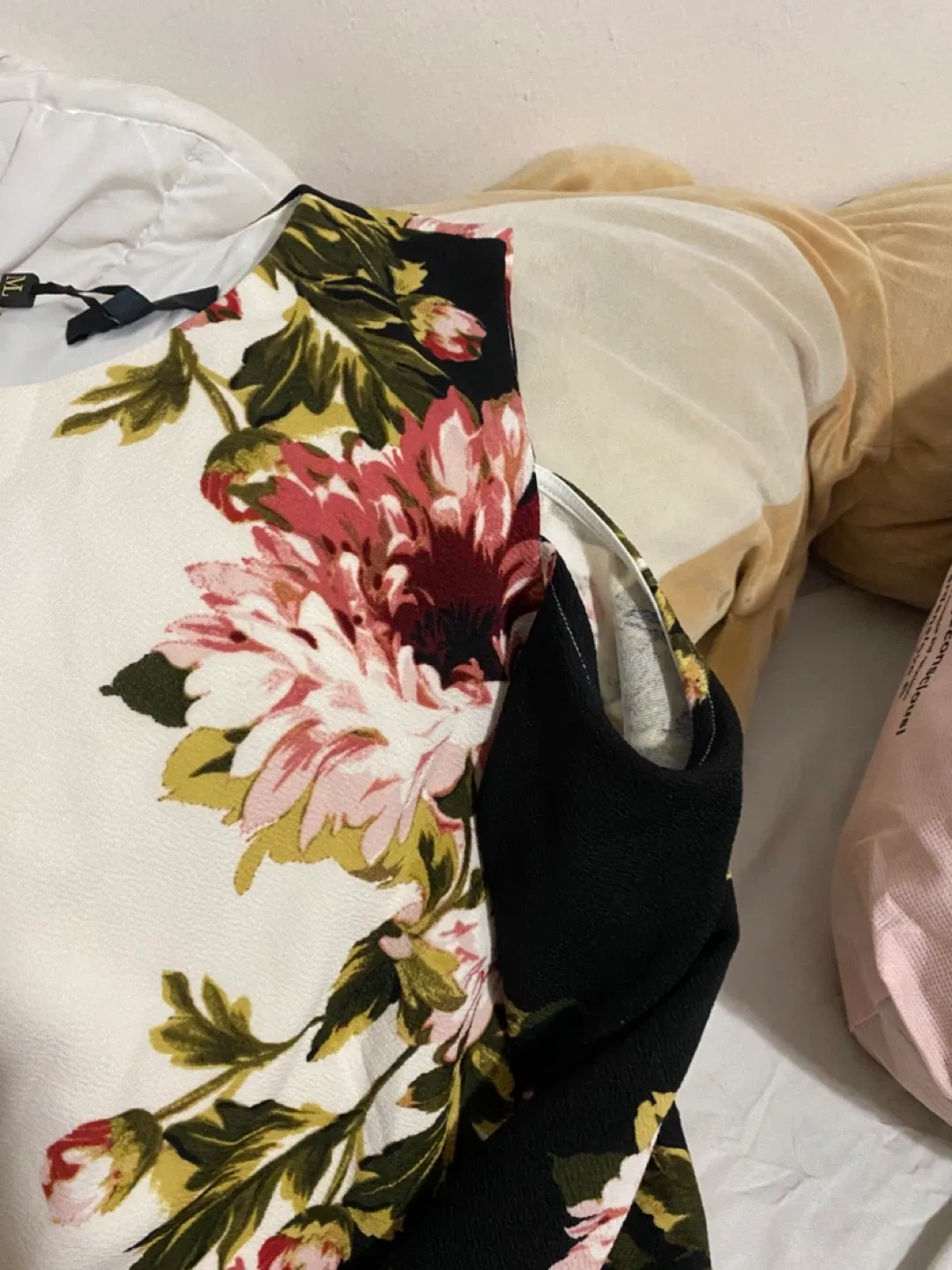 Melanie Lyne Floral Dress Size 14 image indicator(2)