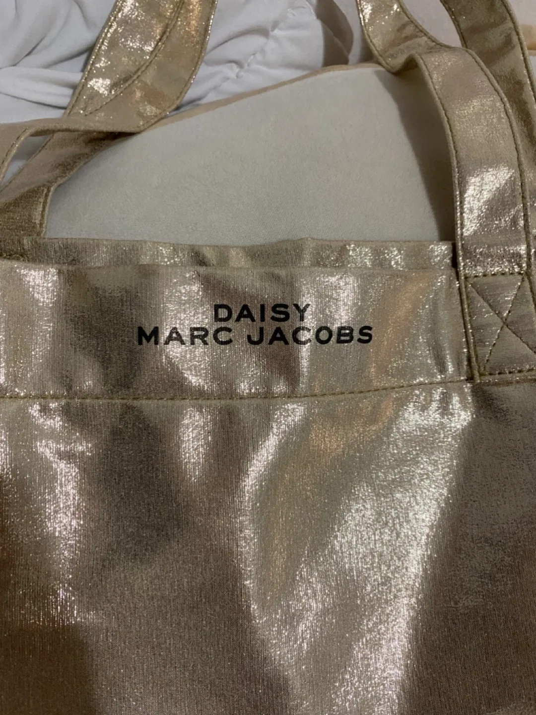 Marc Jacobs Daisy Tote Bag - Gold image indicator(2)
