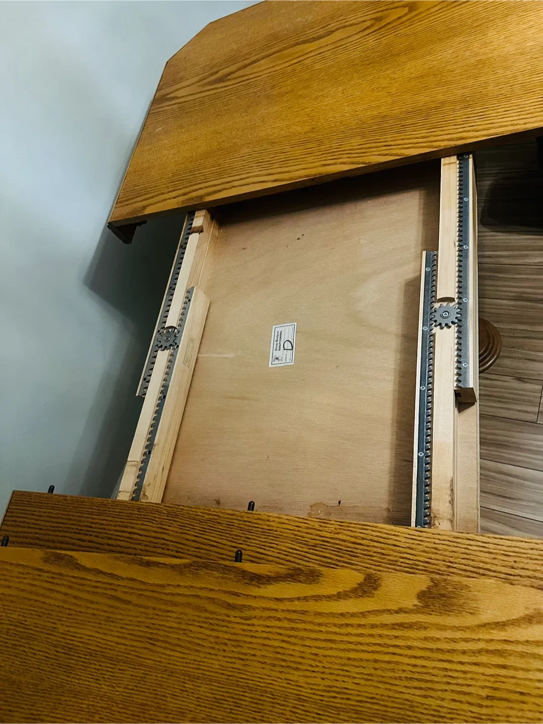 Extendable Dining Table with 6 Chairs image indicator(4)