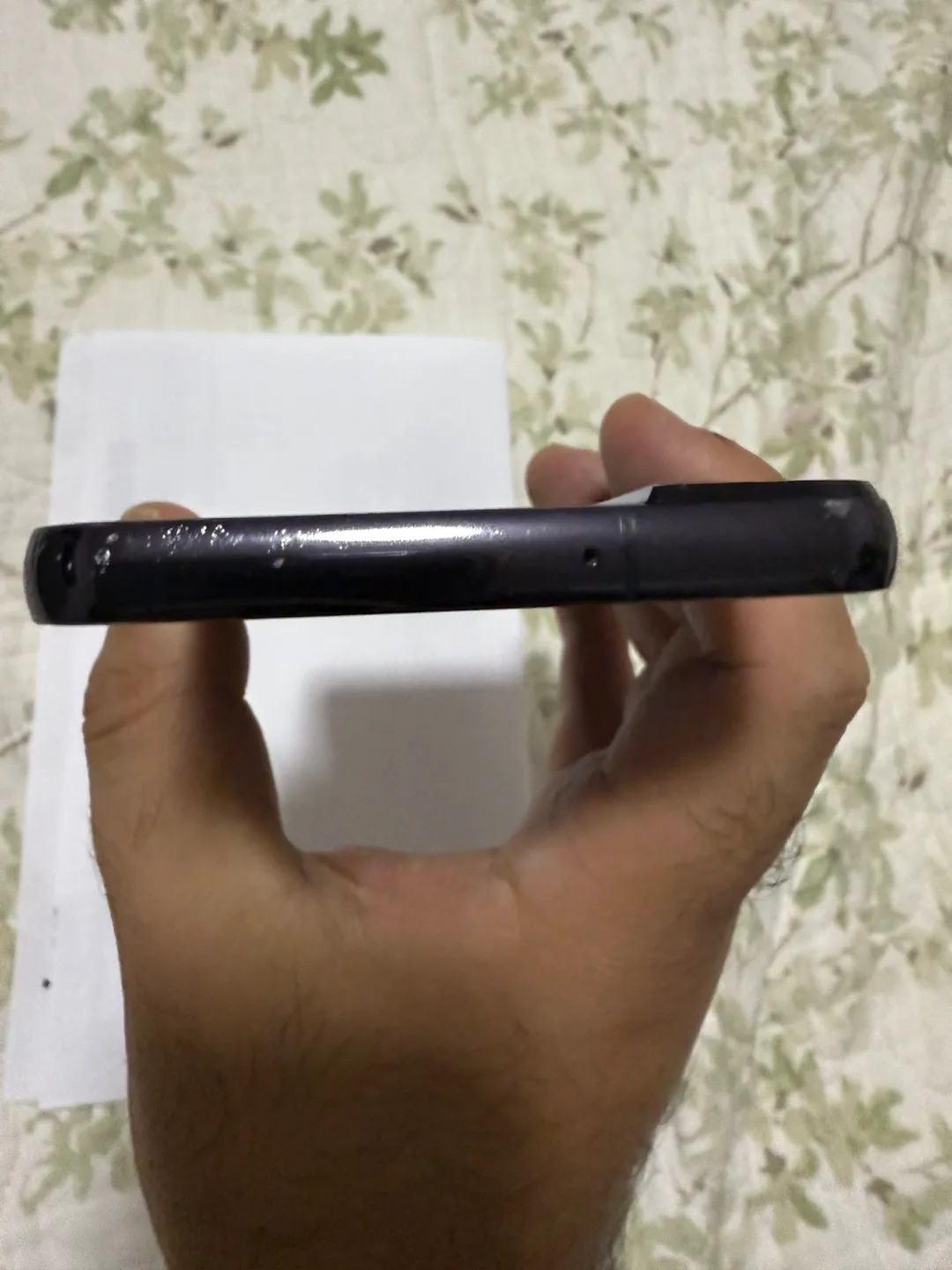 Samsung Galaxy S22 Black image indicator(3)