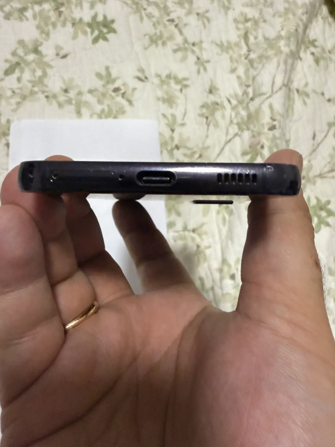 Samsung Galaxy S22 Black image indicator(4)