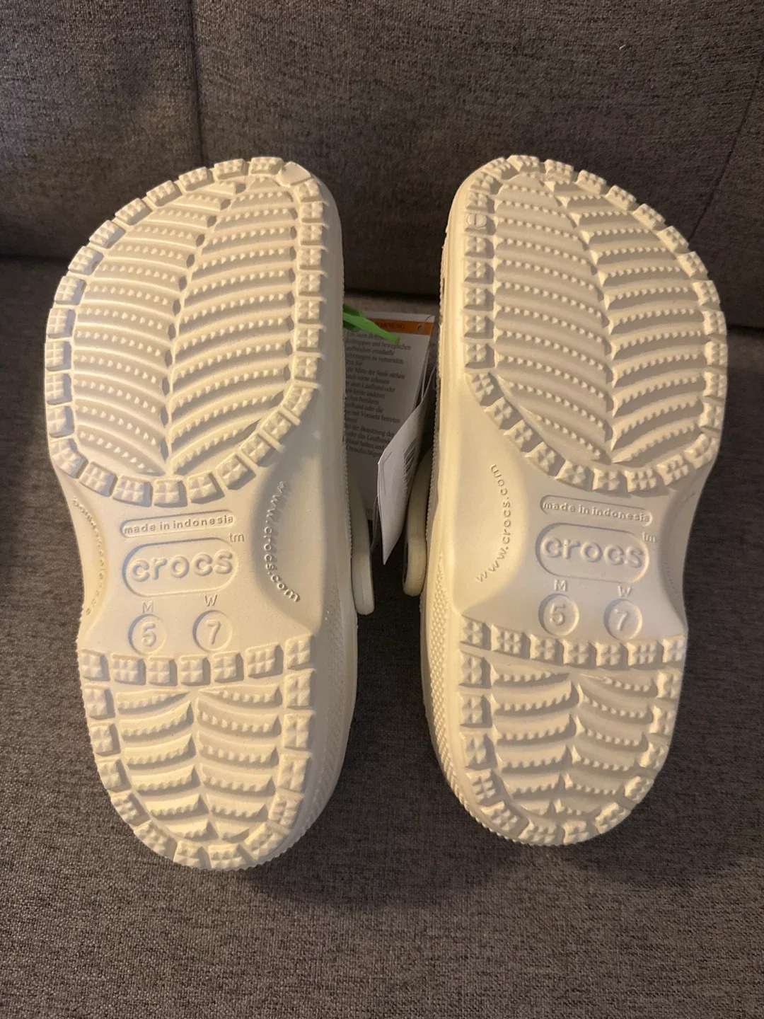 New Crocs Classic Clogs - Women's Size 7 image indicator(3)