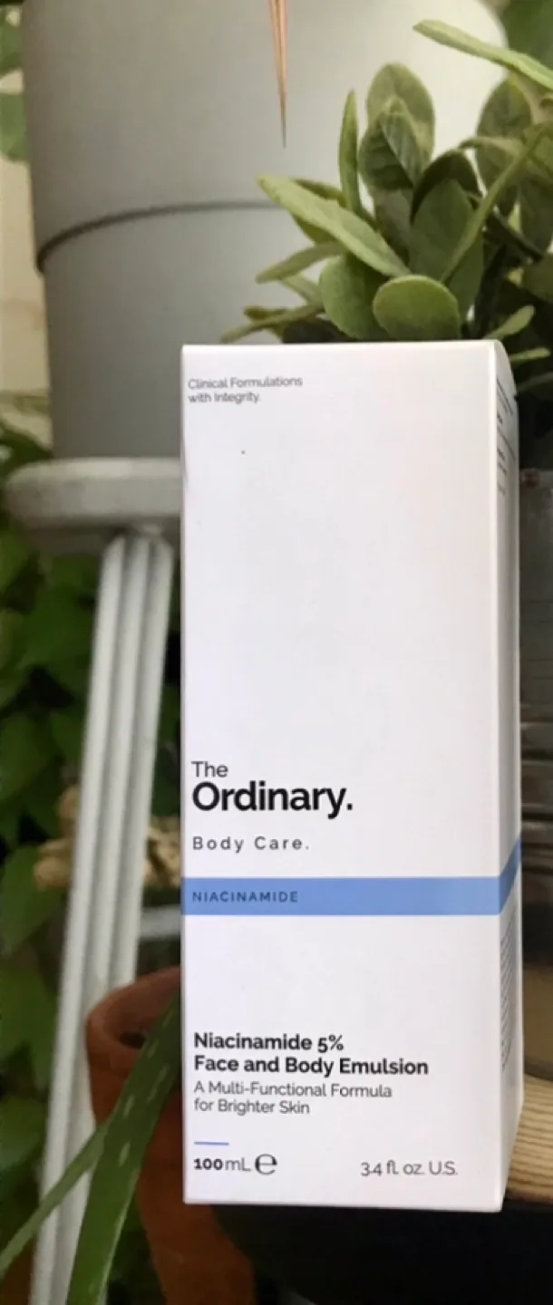 ‘The Ordinary’ Emulsion NIACINAMIDE 5% Face & Body image indicator(2)