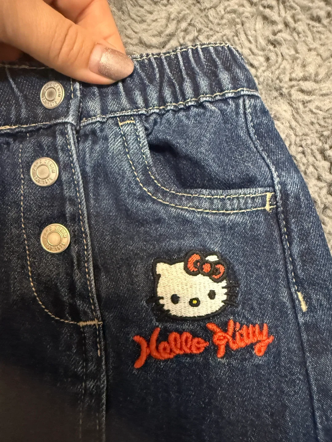 Zara Hello Kitty Denim Skirt - Size 3 Years image indicator(5)