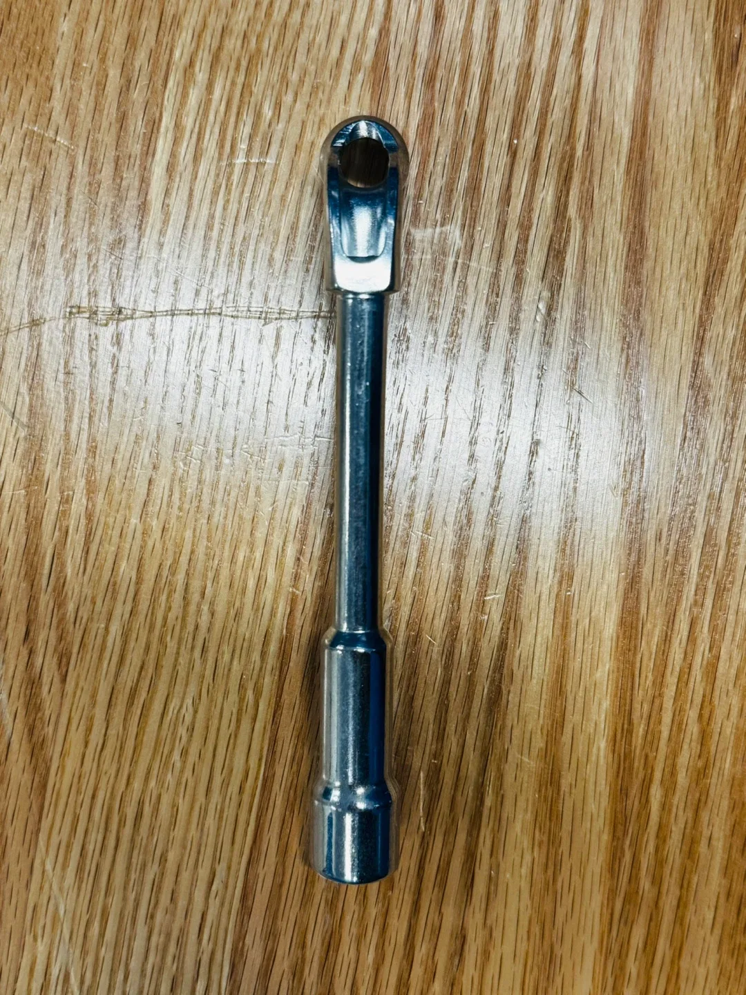 1/2" (13mm) Socket Wrench image indicator(3)