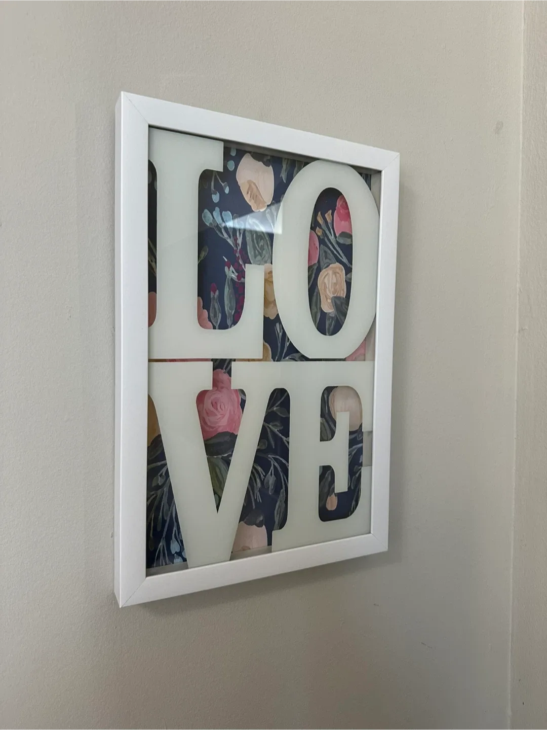 Framed 'LOVE' Wall Art image indicator(2)