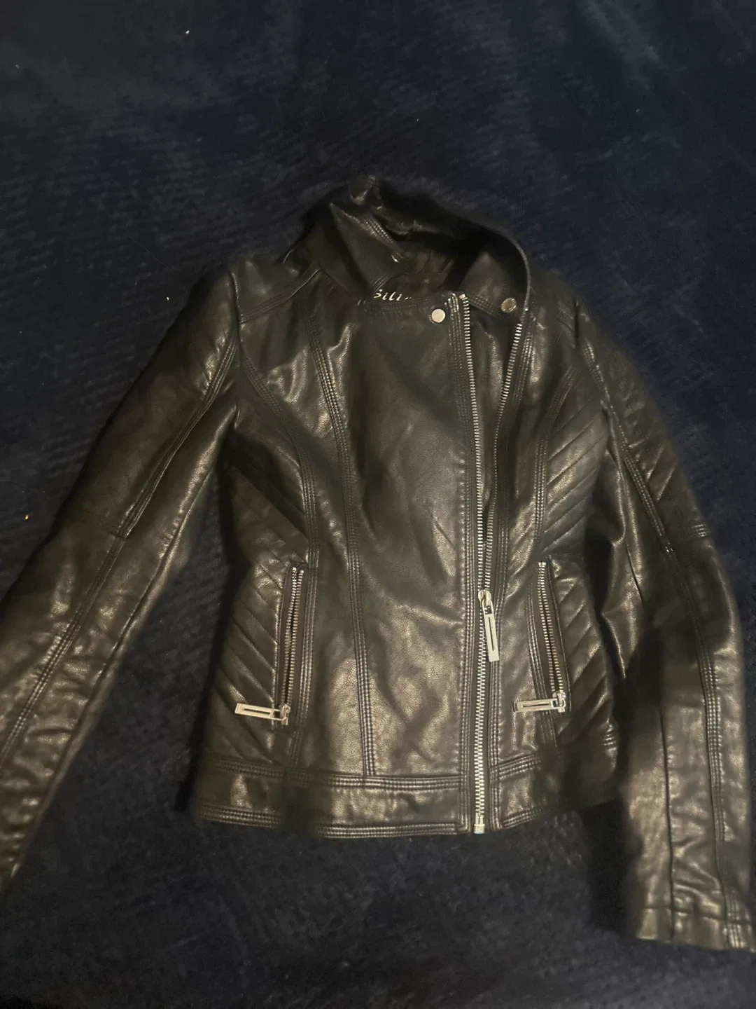 Black Leather Jacket image indicator(8)