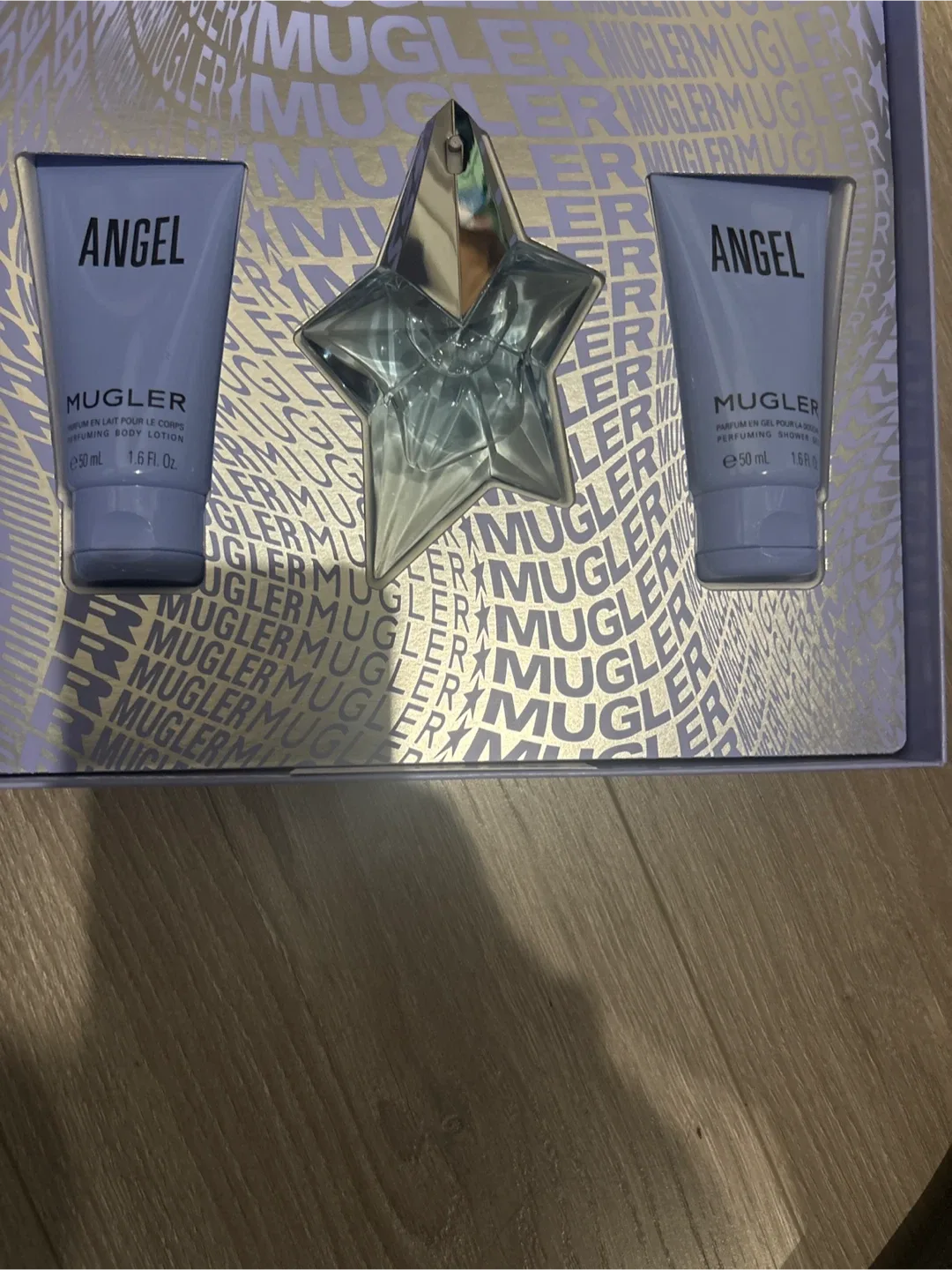 Mugler Angel Perfume Set image indicator(2)
