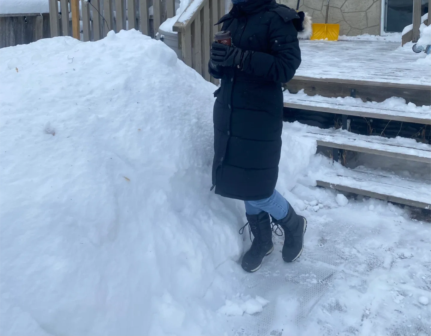 Black Winter Parka image indicator(3)