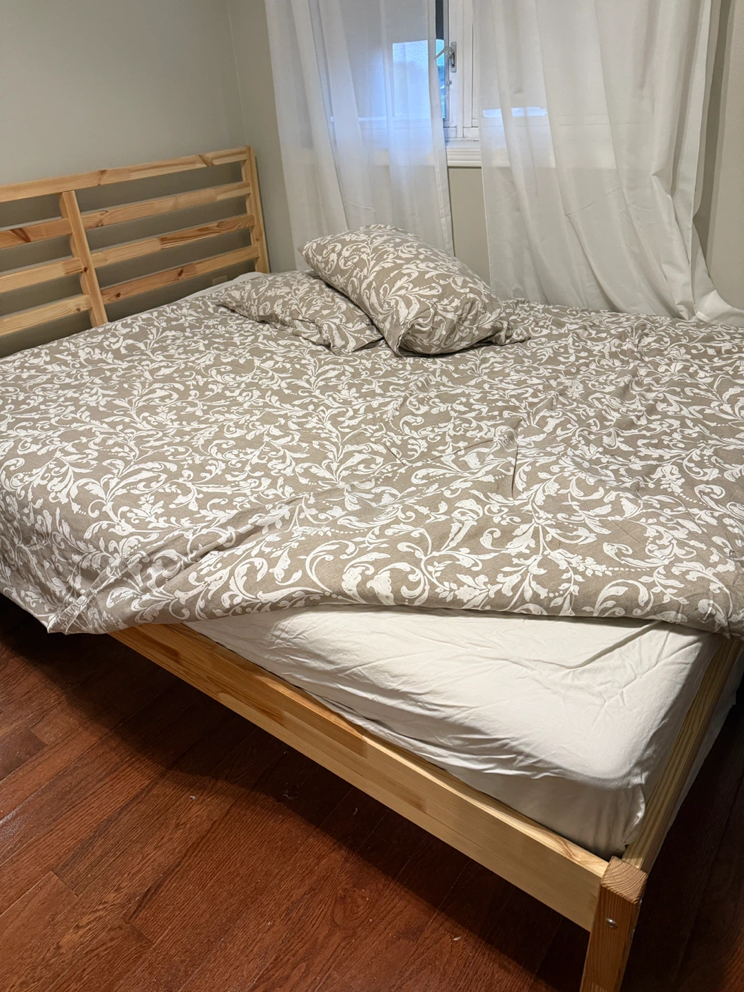 IKEA TARVA Queen Size Bed Frame - photo 3