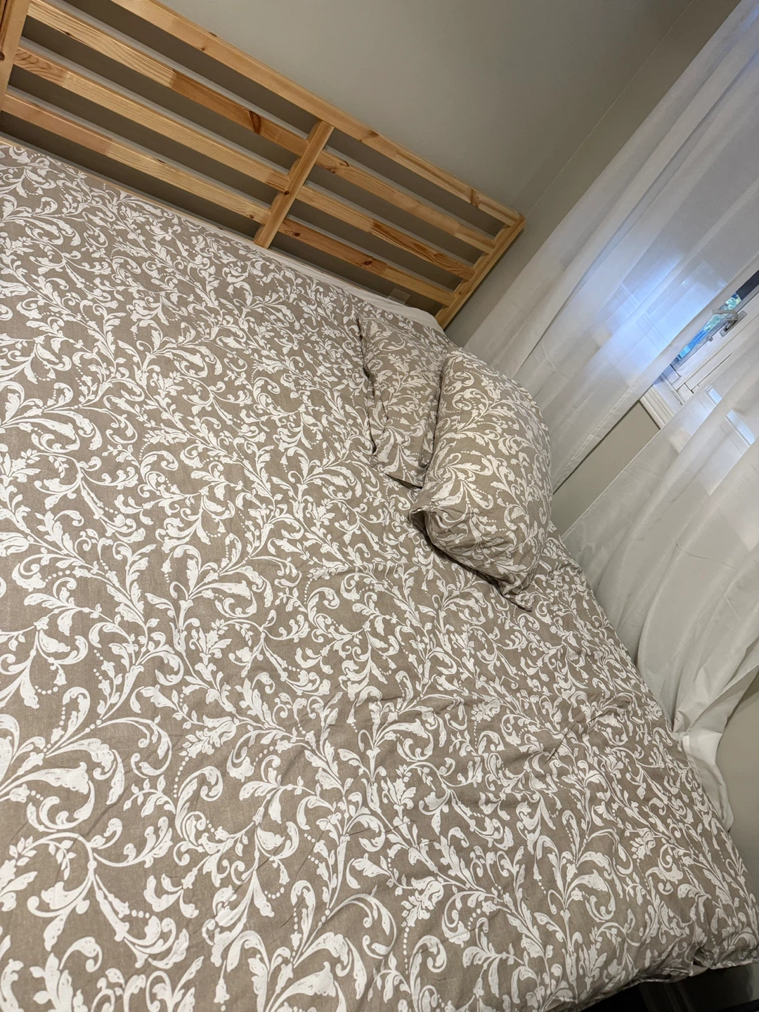 IKEA TARVA Queen Size Bed Frame - photo 2