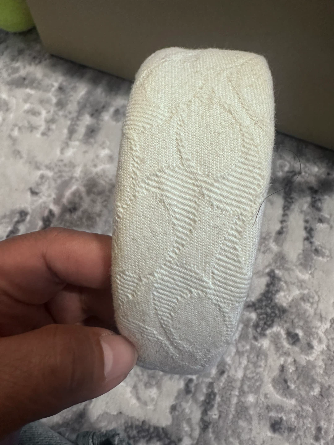 COACH White Padded Headband - photo 3
