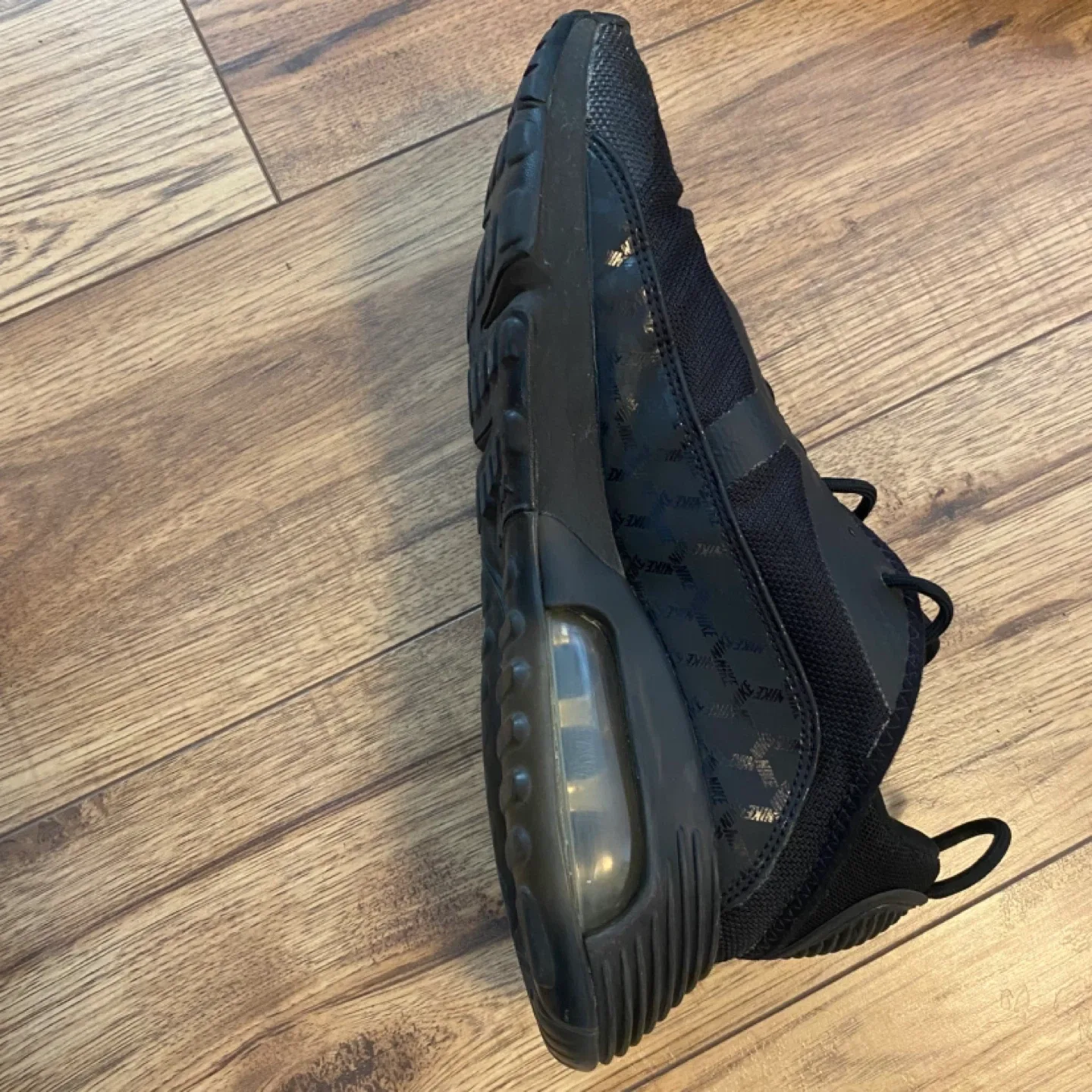 Nike Air Max 2090 Black & Gold Shoes image indicator(9)