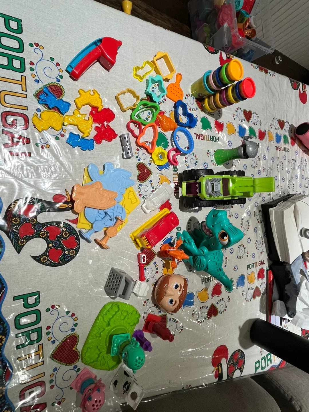 Assorted Play-Doh Toys thumbnail