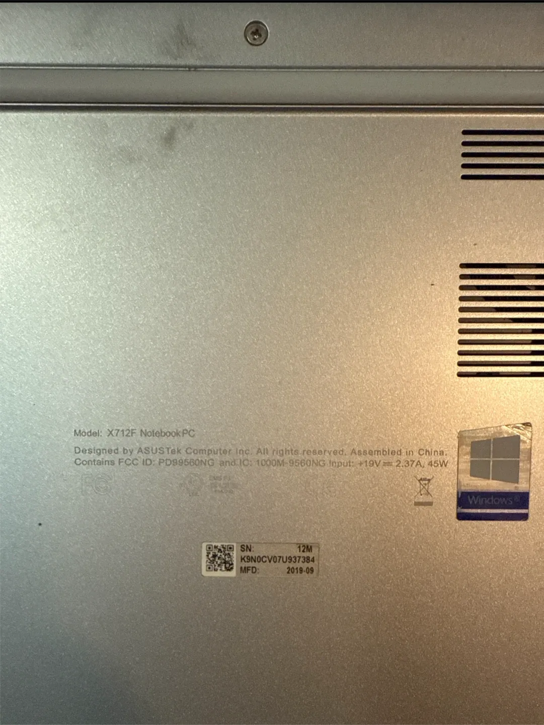 ASUS Vivobook 17 Laptop image indicator(2)