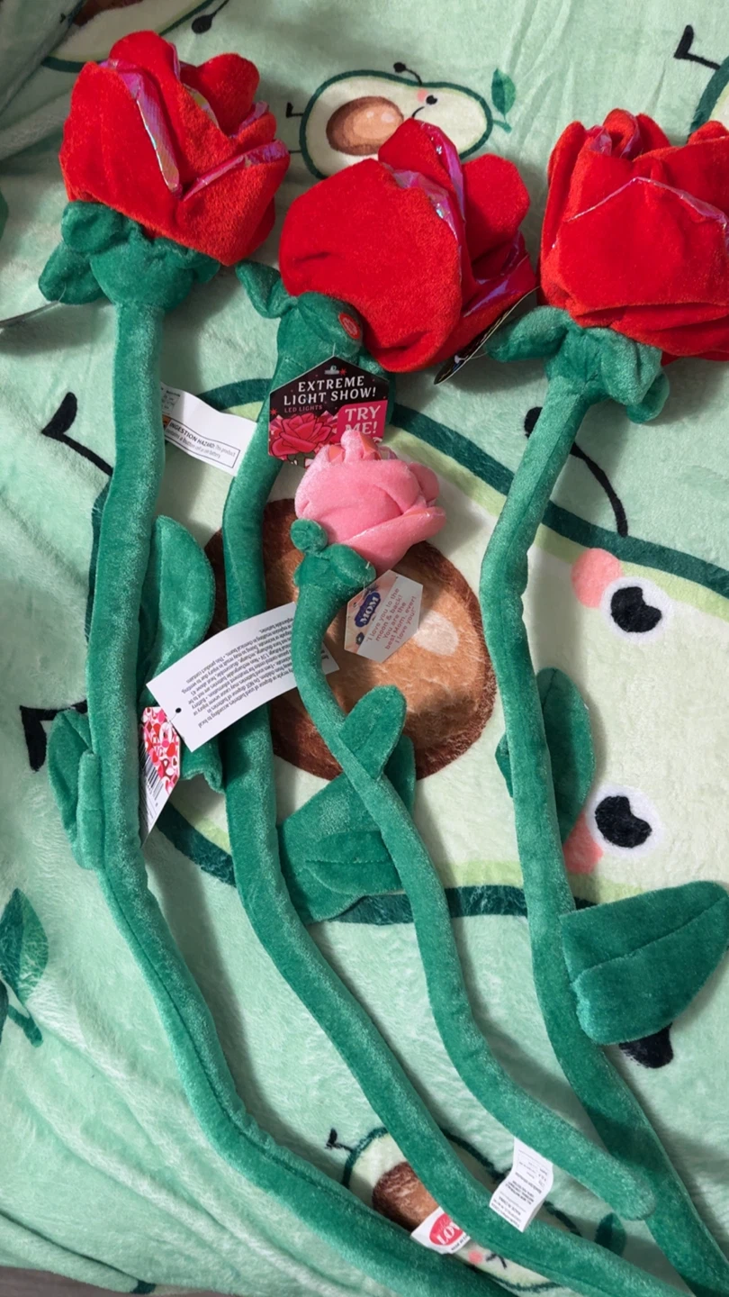 Red Plush Rose | No sounds, light up or with sound! - photo 4