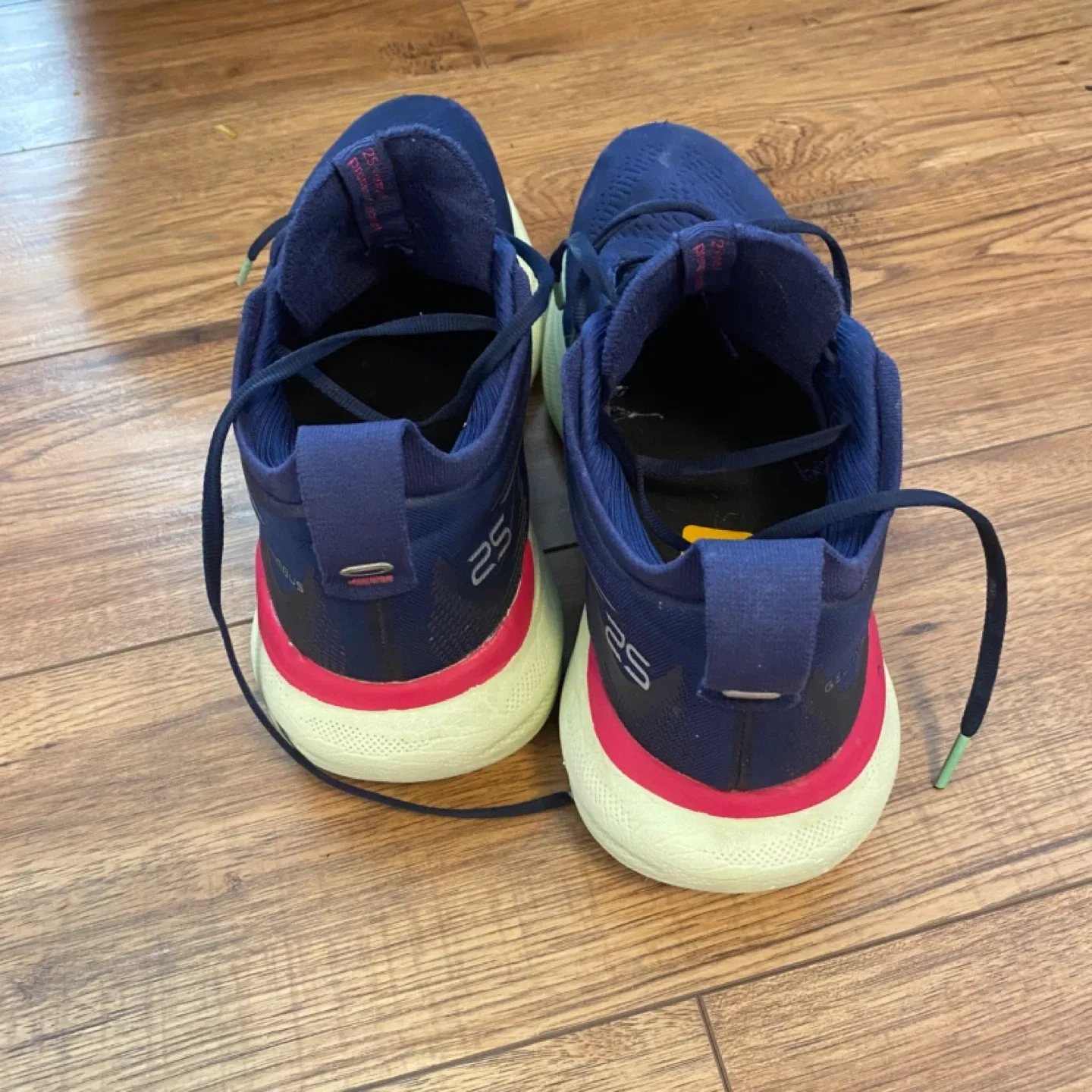 Asics Gel-Nimbus 25 Running Shoes - Blue, US 9.5 image indicator(3)