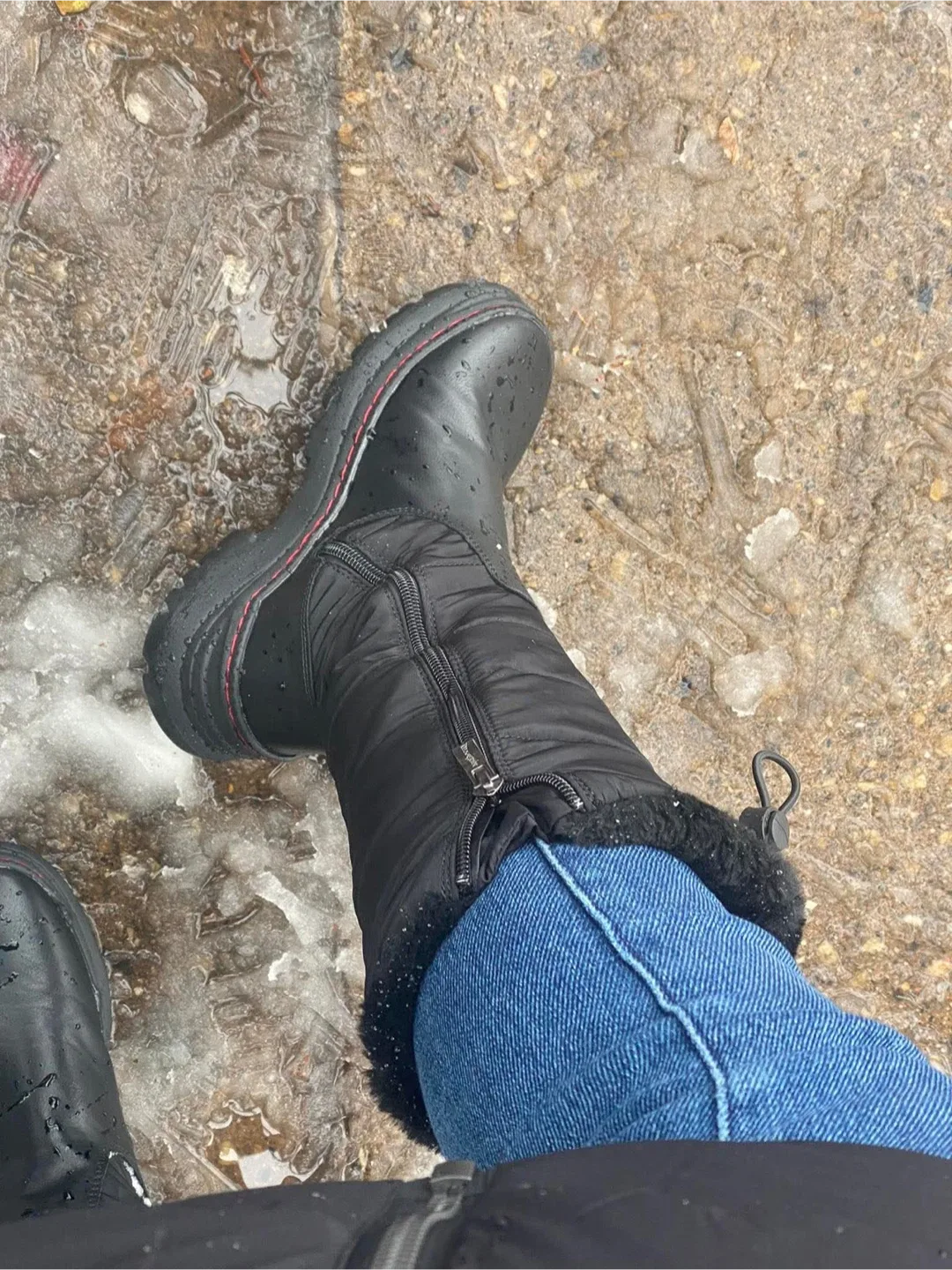 Canada Snow Boots - Black image indicator(2)