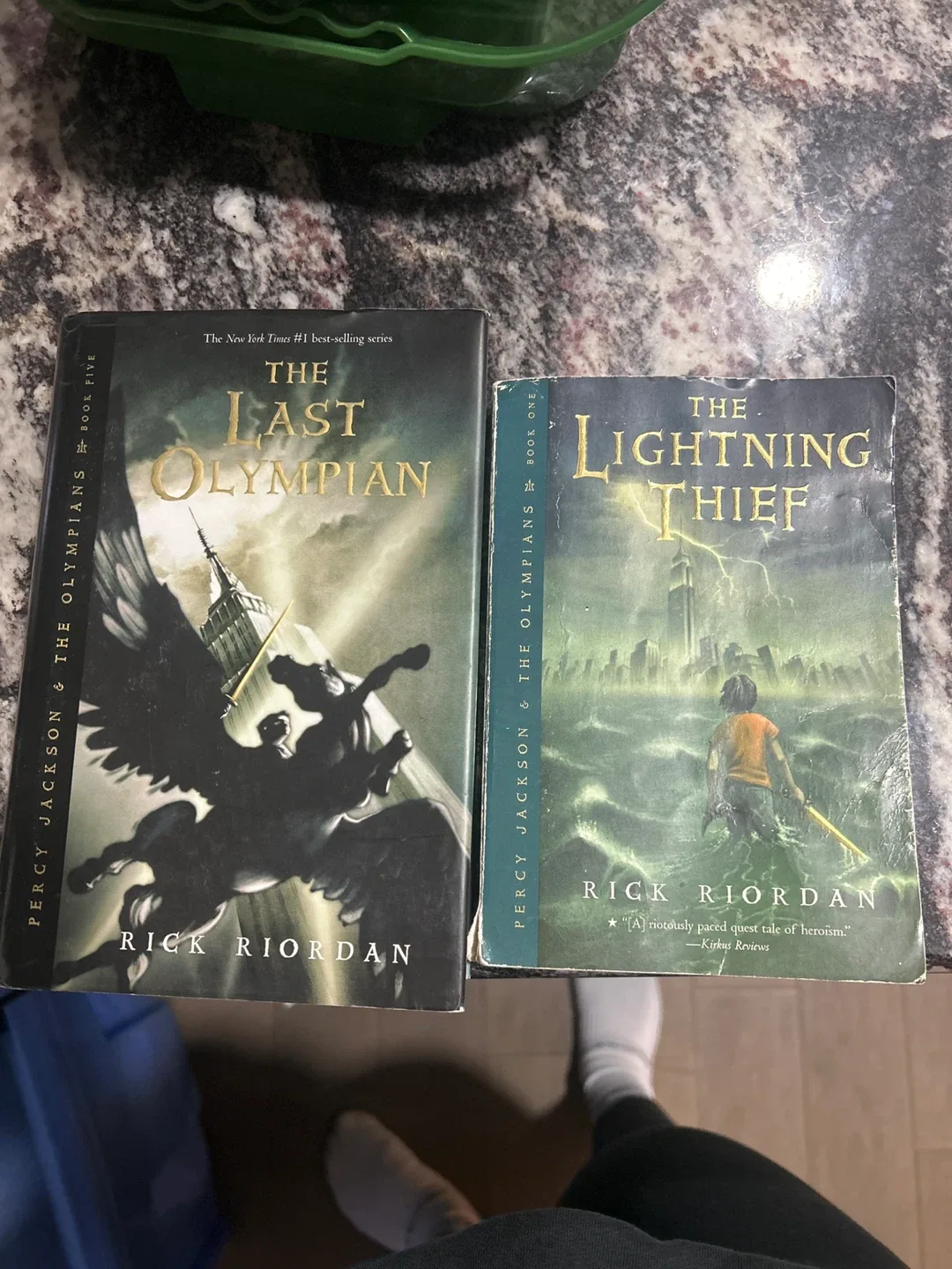 Mixed Lot of Paperback Books image indicator(3)