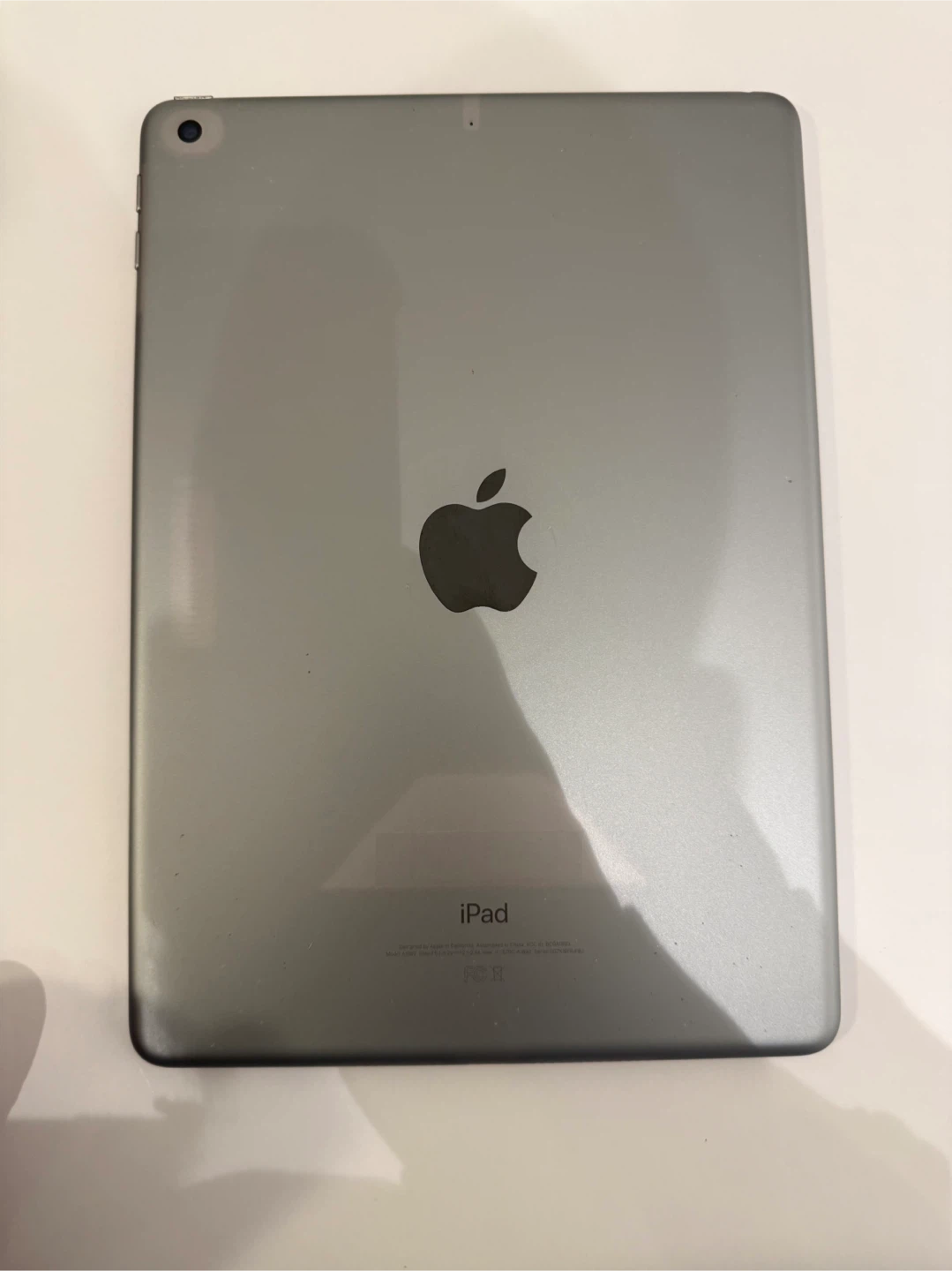 IPAD 6 SERIES 32GB UNLOCKED 9/10 CONDITION $130 FIRM - photo 2