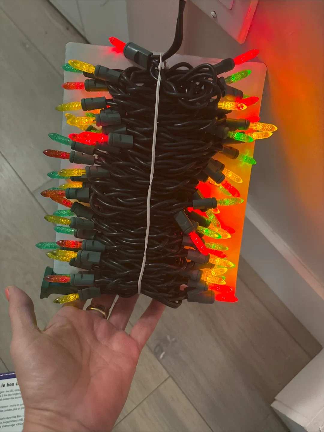 Wellin 70 LED Light Set - Red, Yellow, Green image indicator(4)