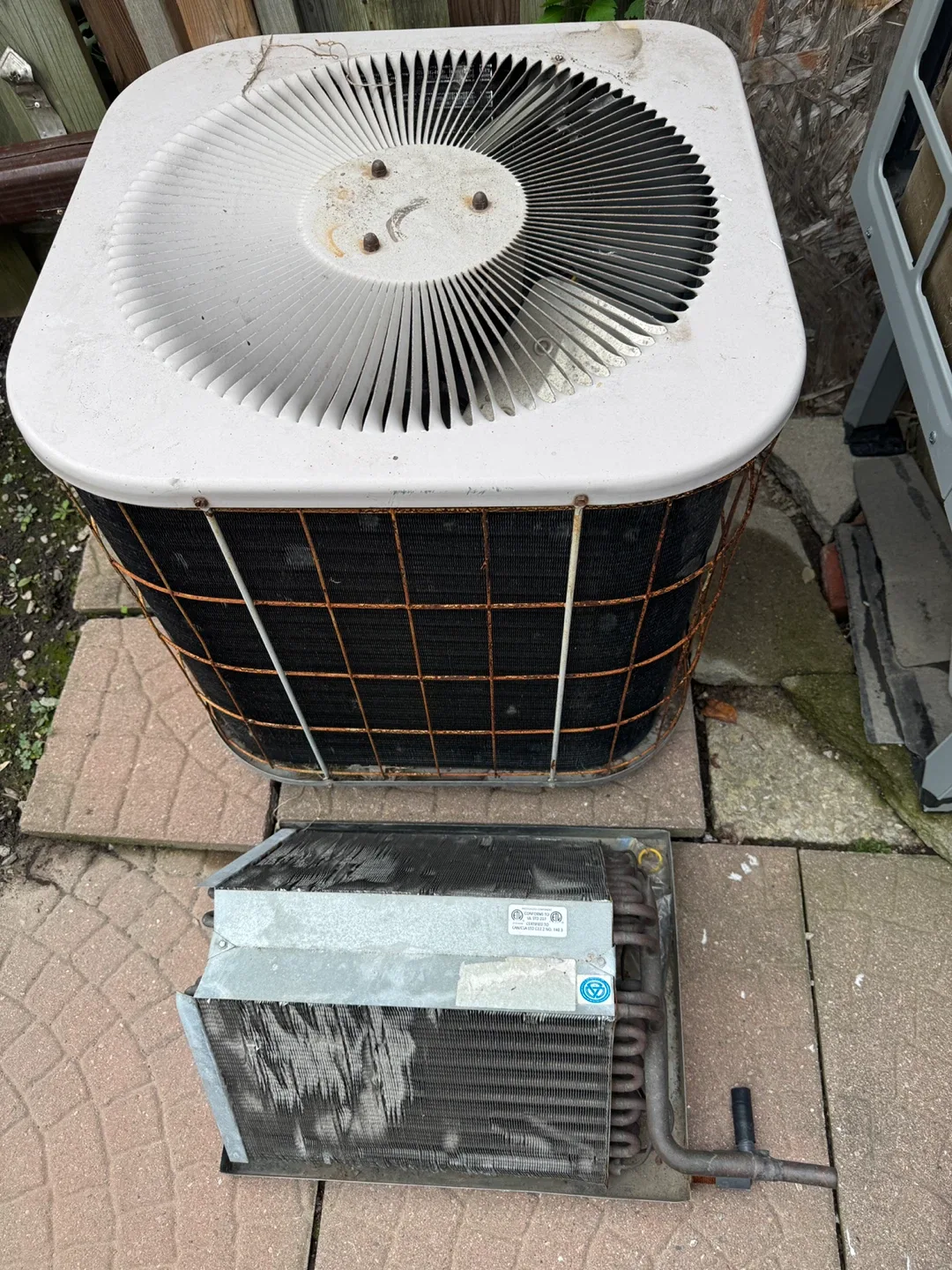 Used Air Conditioner Unit image indicator(2)