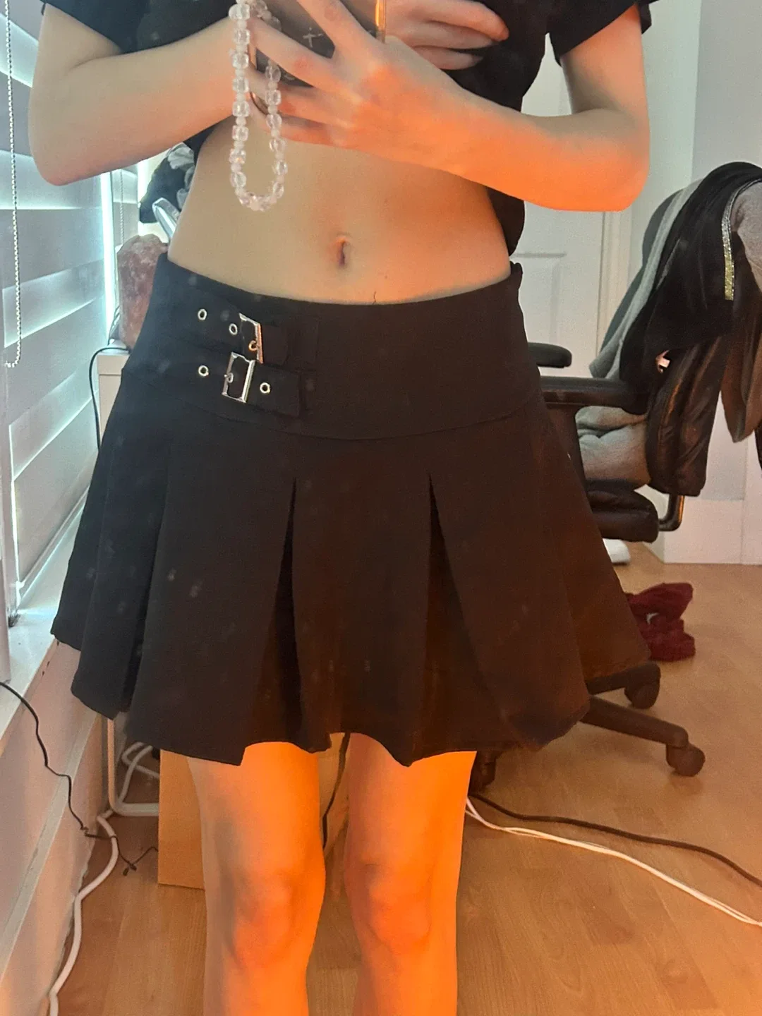 black skirt with belt image indicator(2)