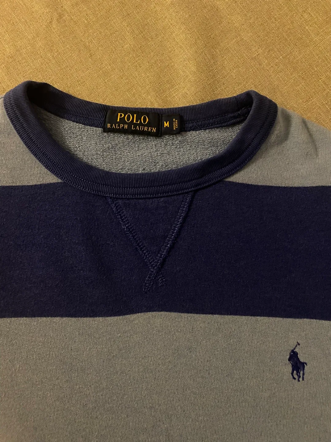 Polo Ralph Lauren Striped Sweatshirt - Size M image indicator(3)