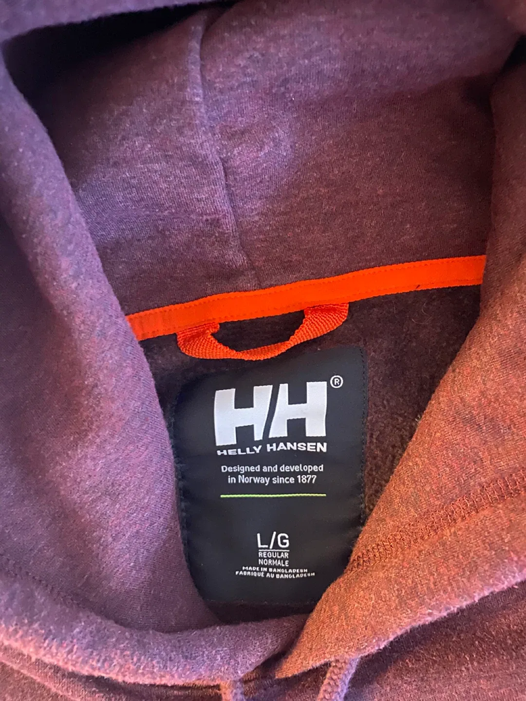 Helly Hansen Burgundy Hoodie image indicator(7)