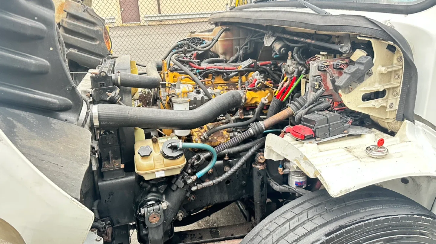 Truck 26 feet selling image indicator(4)