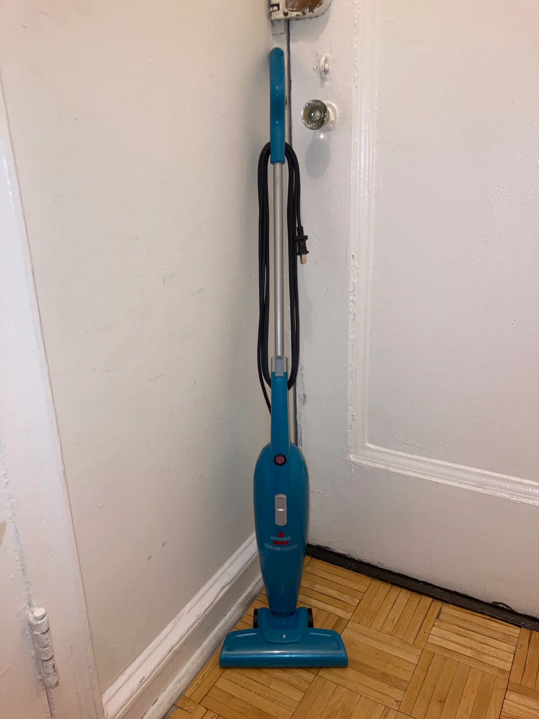 Bissell FeatherWeight Stick Lightweight Bagless Vacuum
