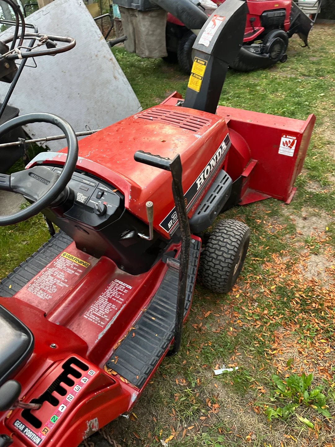 Honda HT3813 Riding Lawn Mower with Snowblower - photo 4