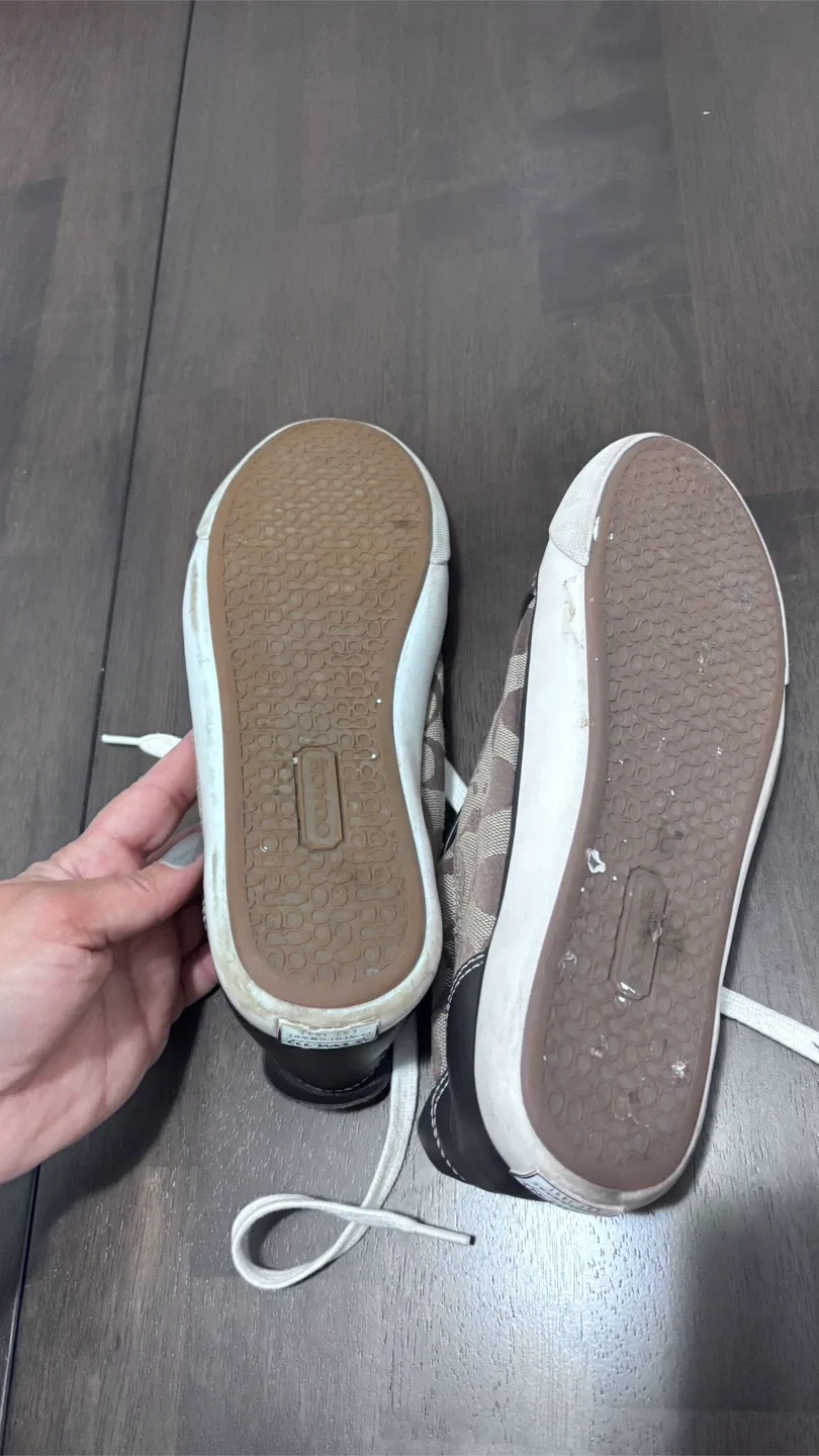 🥕 Coach Brown Leather Sneakers image indicator(3)