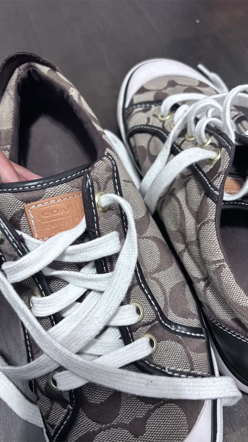 🥕 Coach Brown Leather Sneakers image indicator(2)