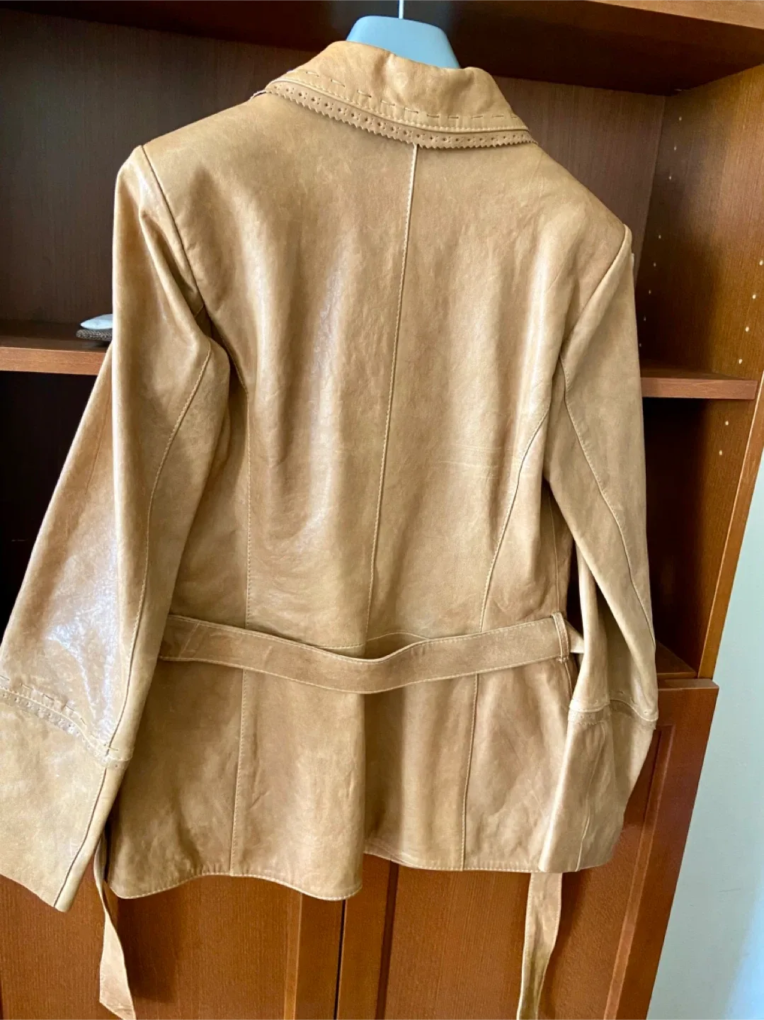 Genuine Leather Jacket Made In Europe image indicator(2)