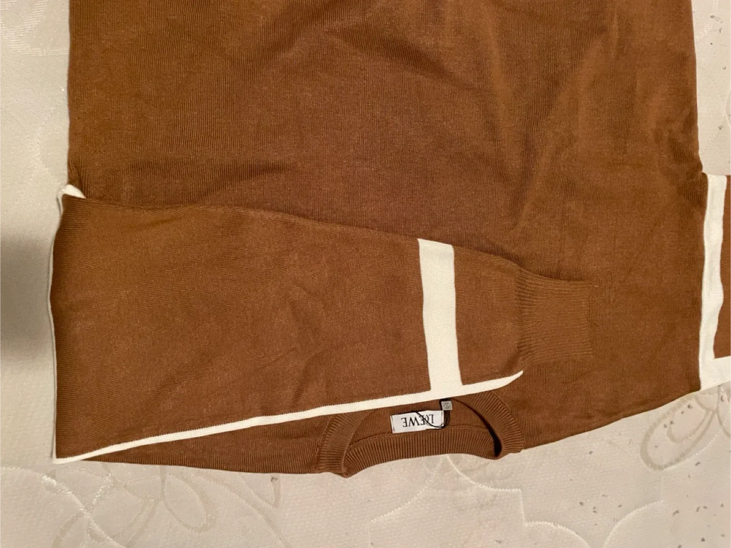 Loewe Brown & White Knit Sweater image indicator(4)