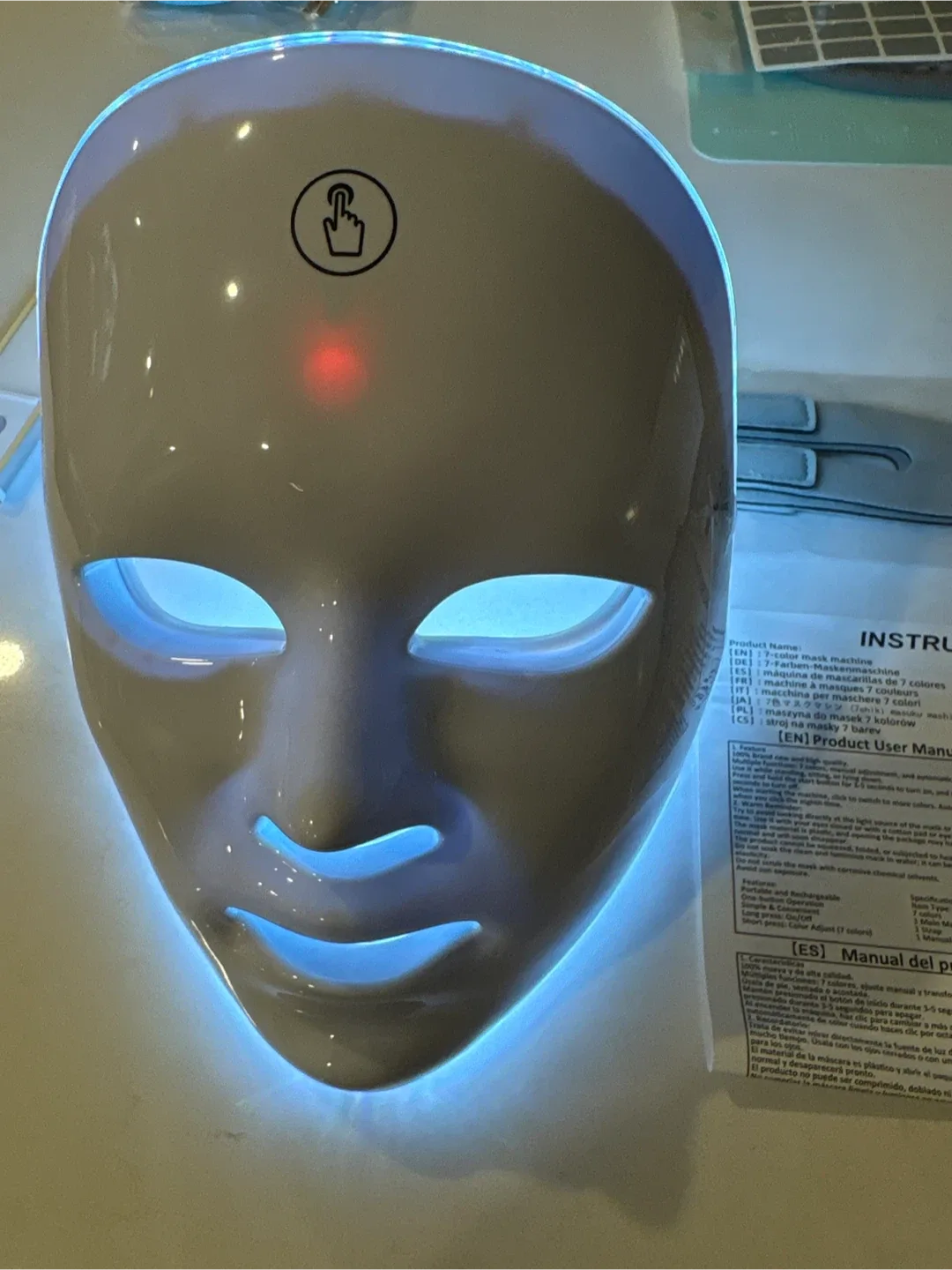 7-Colour LED Light Therapy Facial Mask image indicator(8)