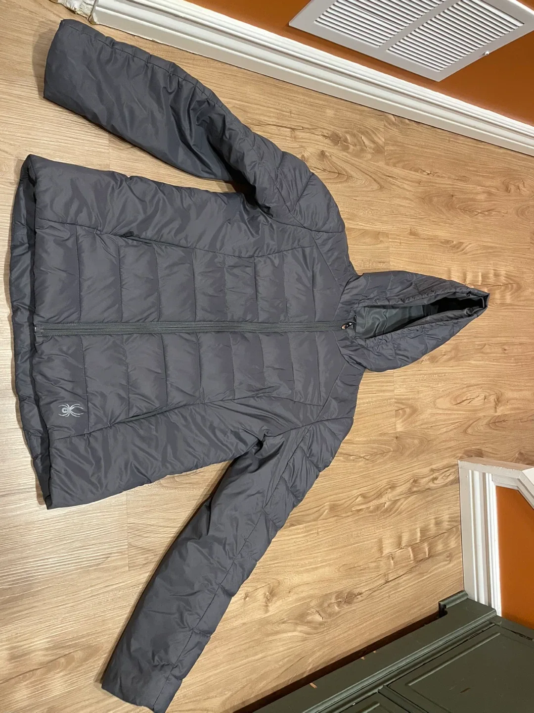 Spyder Puffer Jacket - Size M image indicator(3)