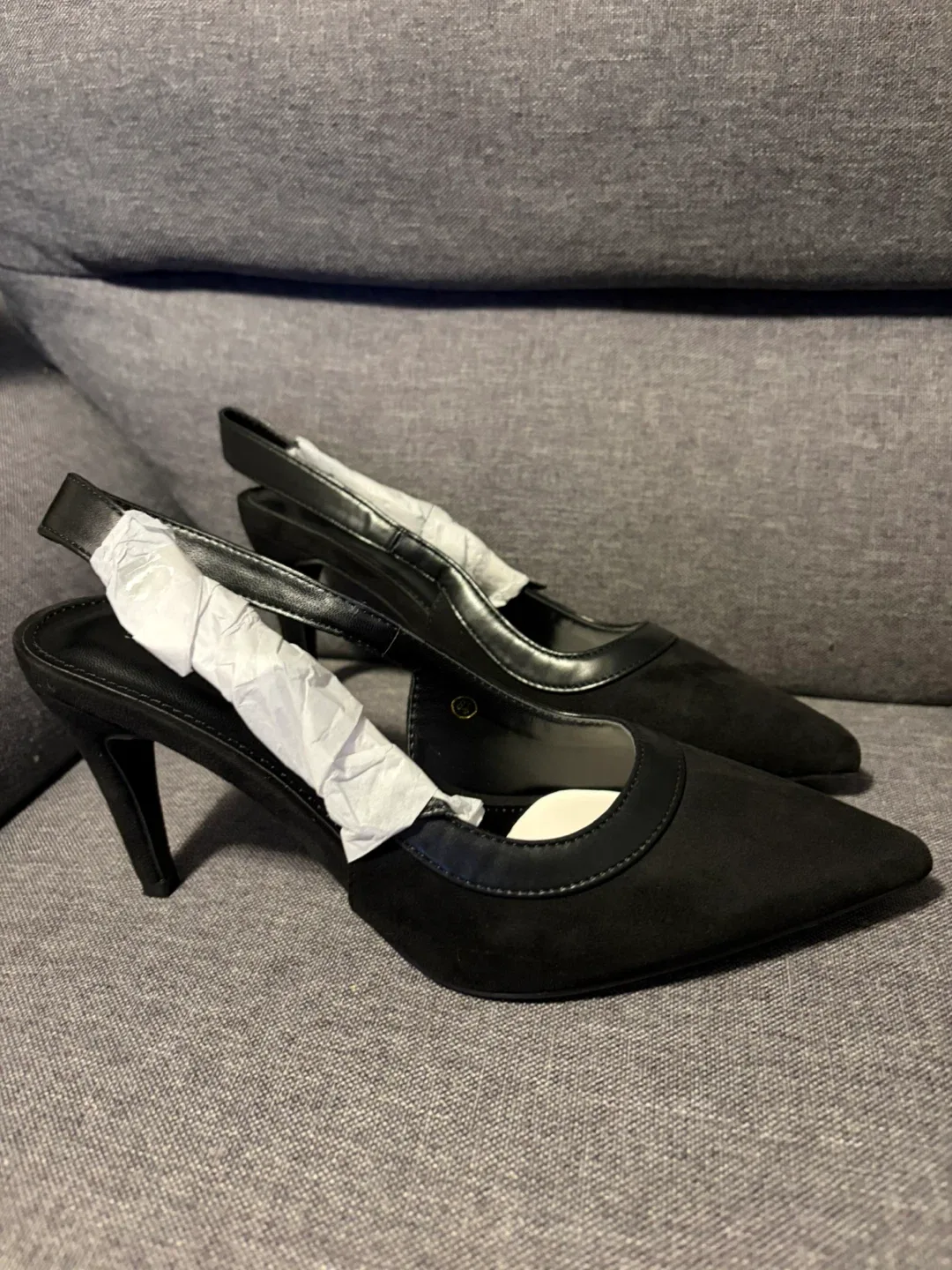 Black Slingback Heels, Size 8.5 image indicator(5)