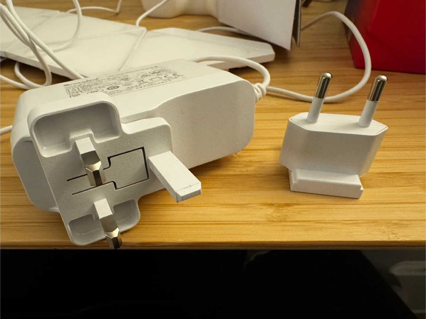 Nanoleaf Shapes Mini Triangles Starter Kit image indicator(4)