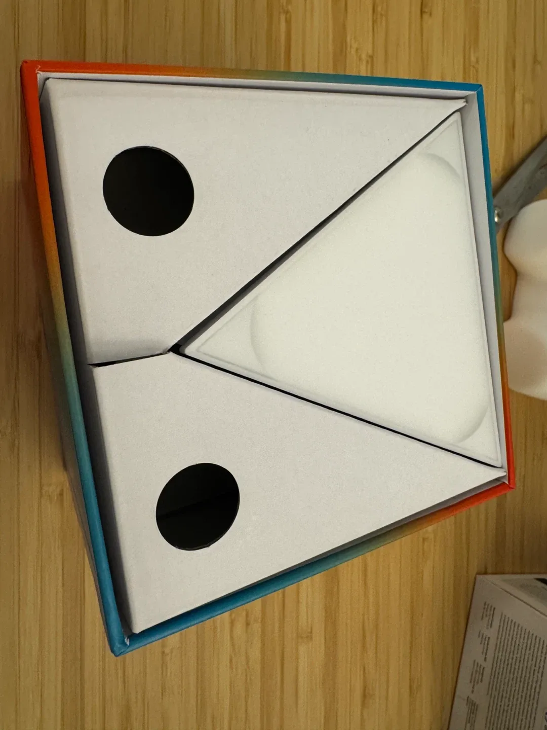 Nanoleaf Shapes Mini Triangles Starter Kit image indicator(2)