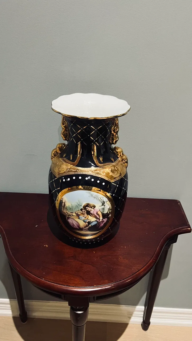 Decorative Vase - Navy & Gold image indicator(3)