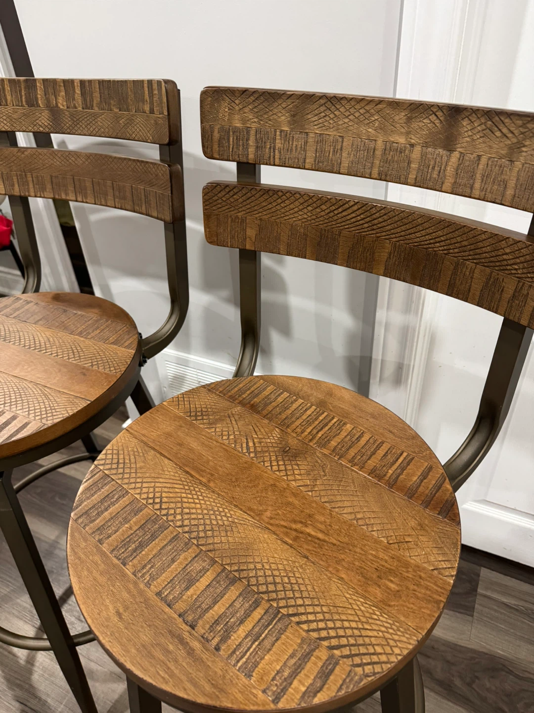 Set of 2 Wooden Bar Stools - photo 2
