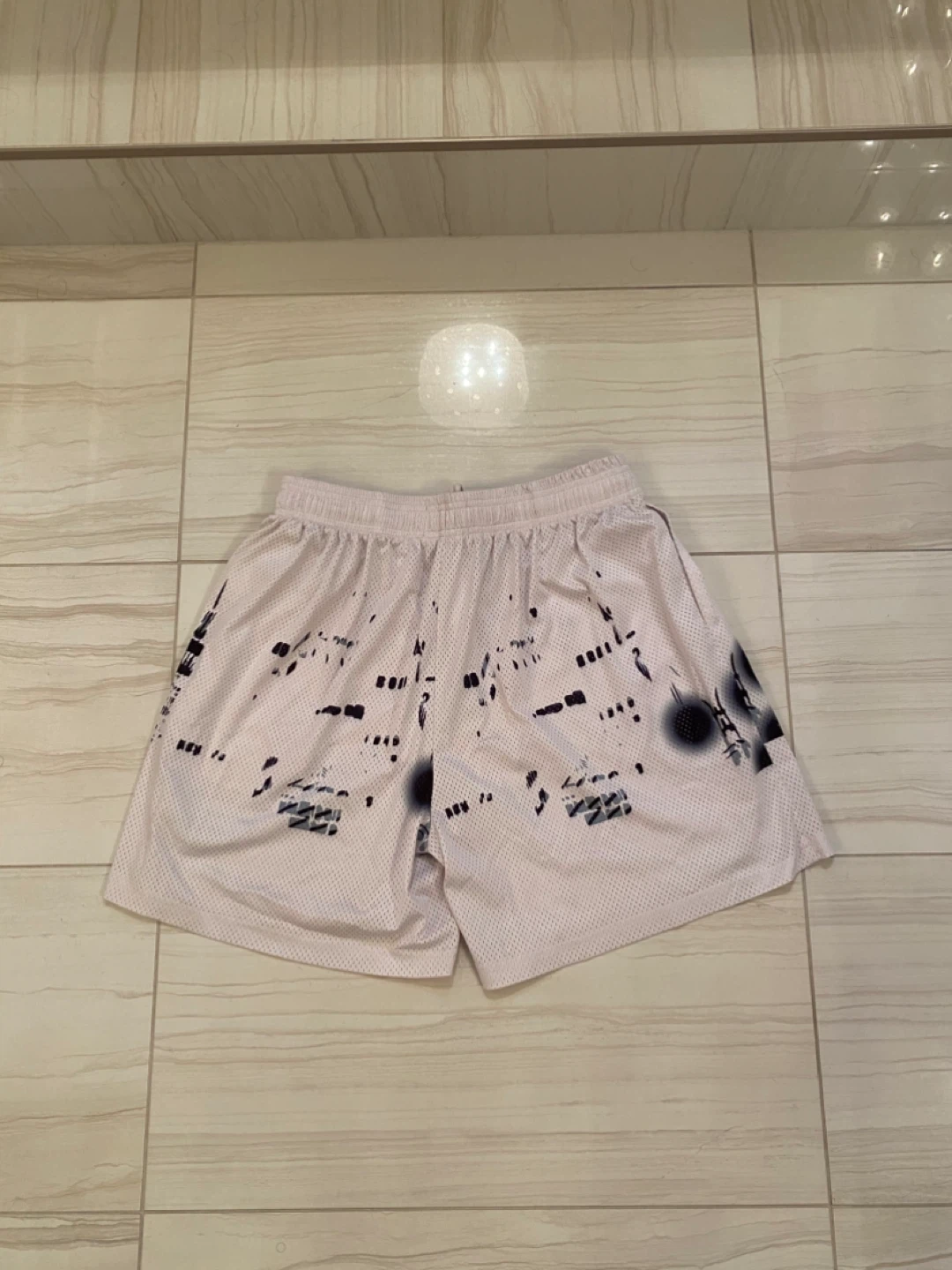 Eric Emanuel Property Of Shorts - Size Medium - photo 2