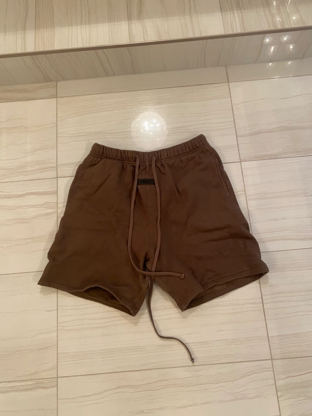 Essentials Fear of God Shorts - Size M