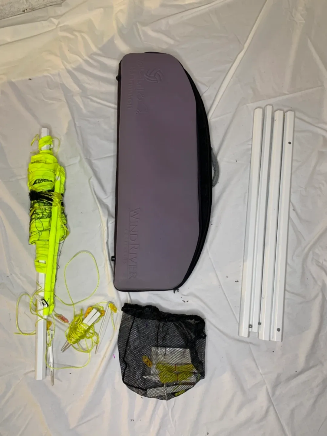 Badminton Net Set / sports equipment & racquet