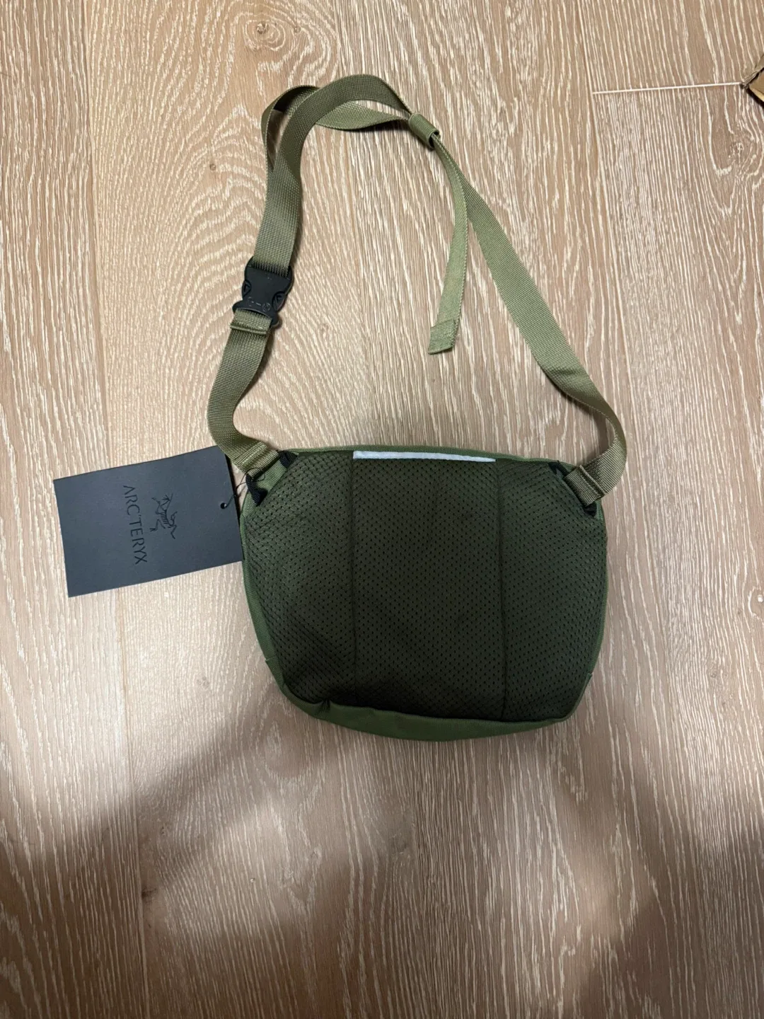 Arc'teryx Mantis 2 Waistpack - Olive Green image indicator(2)