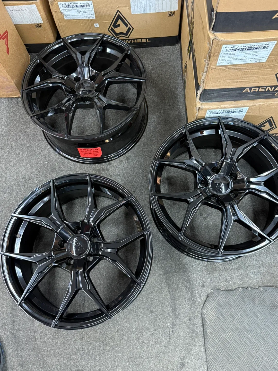 Black Rims image indicator(2)