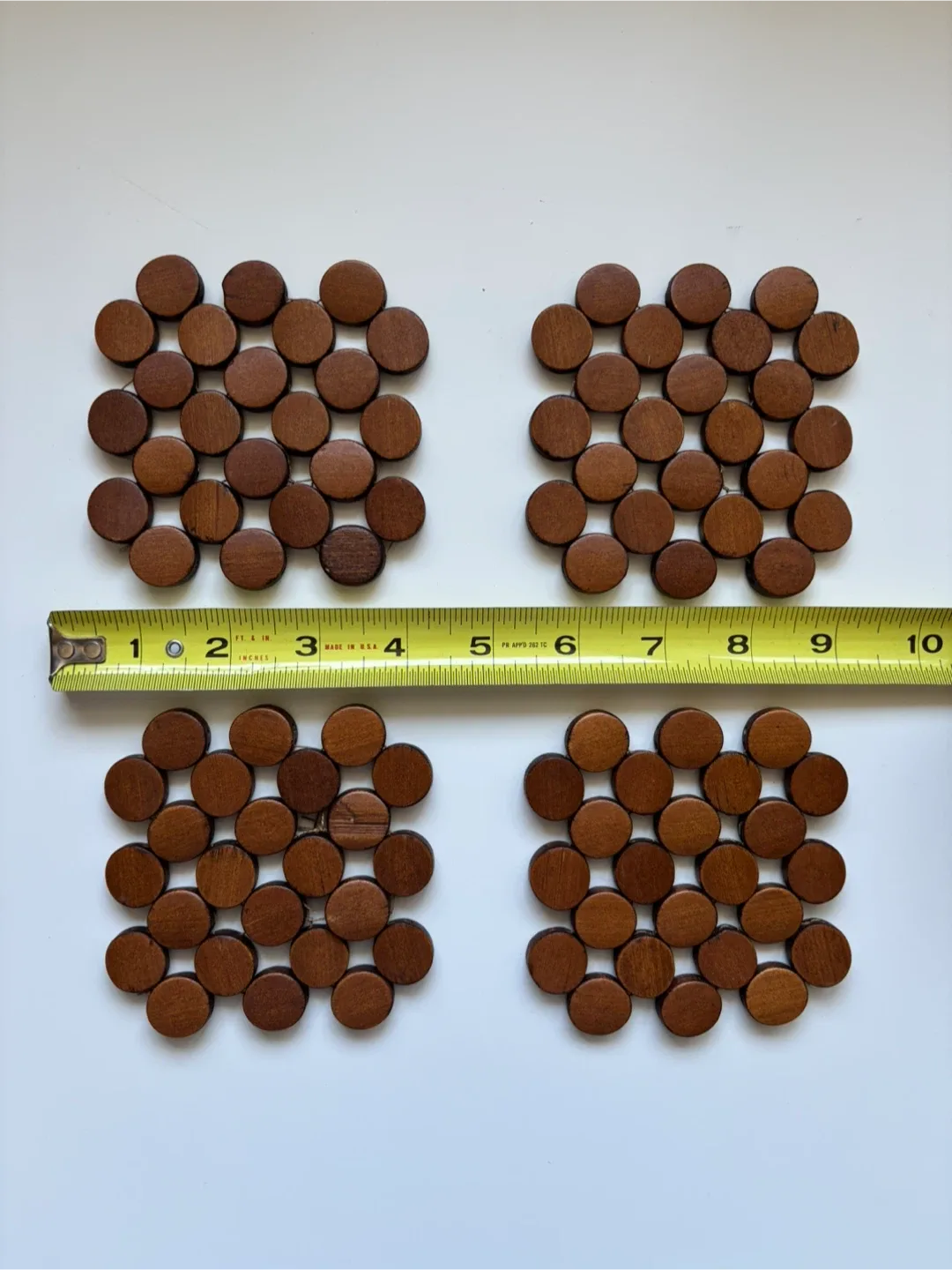 Set of 4 Wooden Trivets image indicator(6)